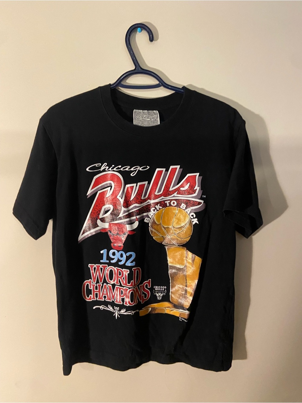 Chicago Bulls 1992 World Champions Tee - Black